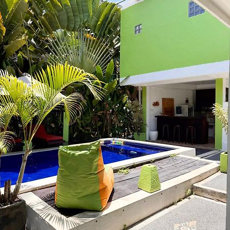 Urban Jungle Beach House Canggu Εξωτερικό φωτογραφία