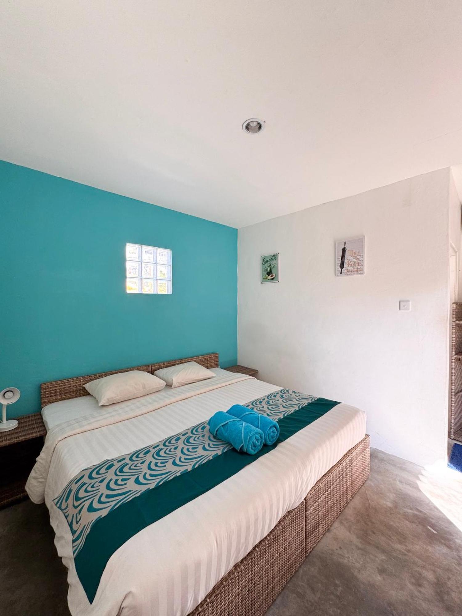 Urban Jungle Beach House Canggu Εξωτερικό φωτογραφία