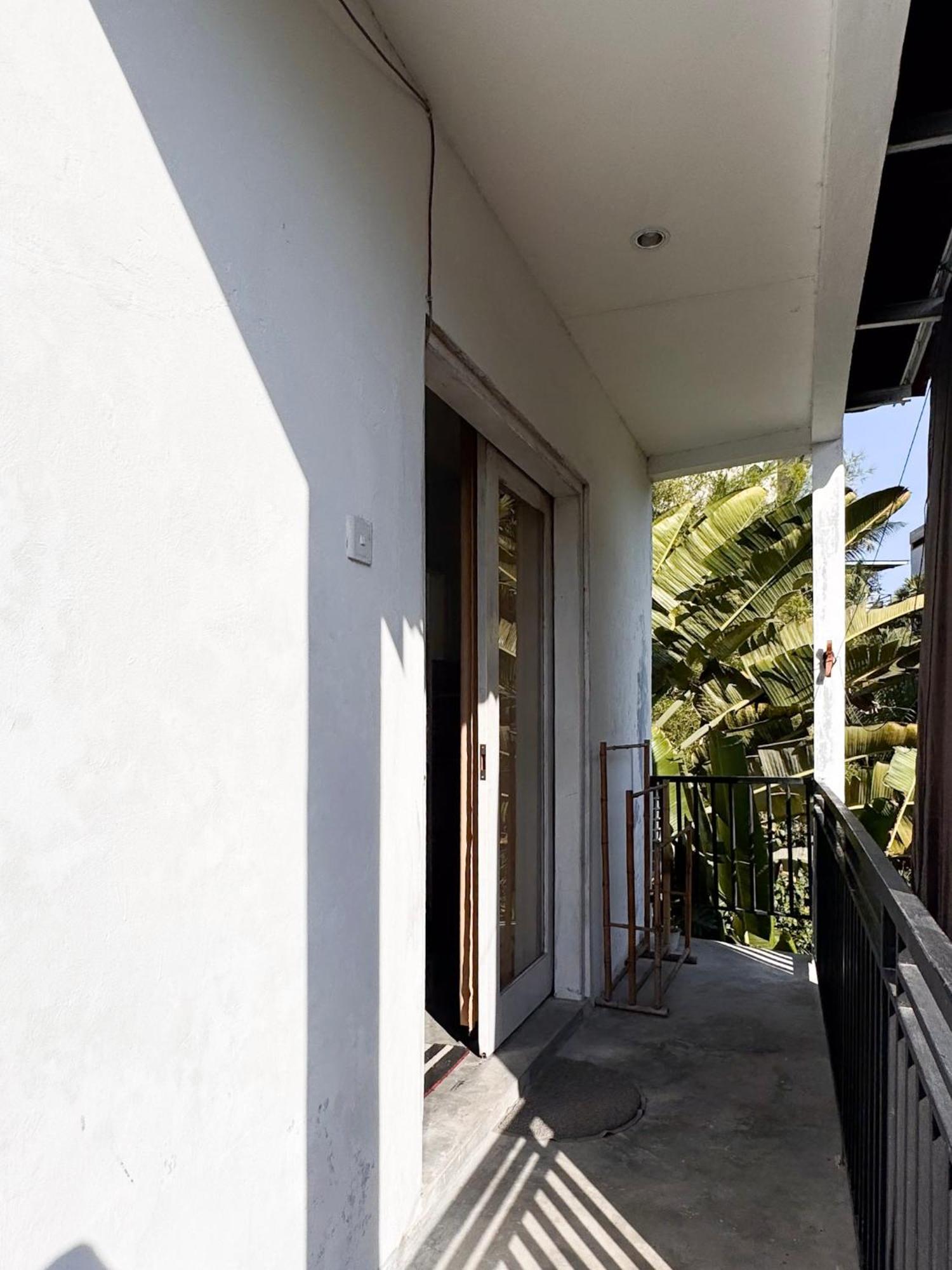 Urban Jungle Beach House Canggu Εξωτερικό φωτογραφία